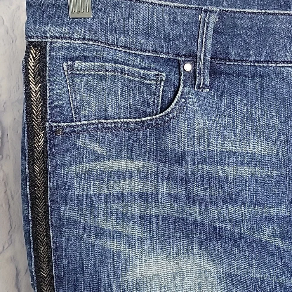 WHITE HOUSE BLACK MARKET HIgh Rise Skinny Ankle Jeans Size 14 - Picture 3 of 15